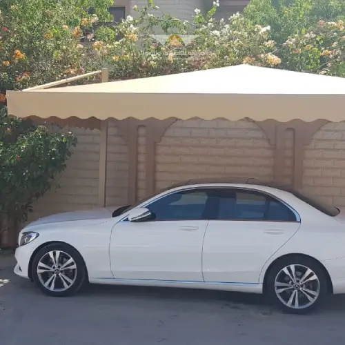 مظلات متنقلة للسيارات